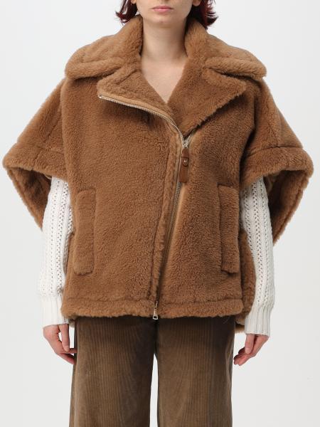 Cape woman Max Mara