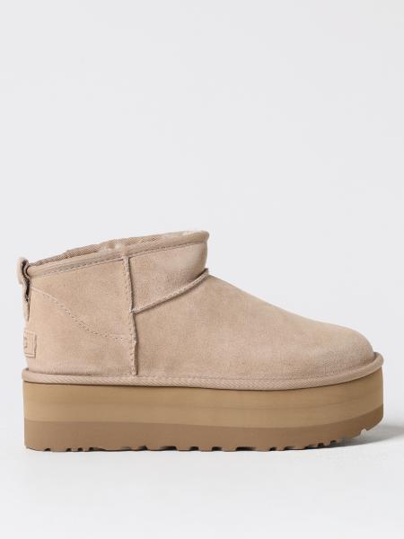 Shoes woman UGG>