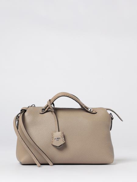 By The Way Soft Selleria Medium Bag Fendi in Grained Leather