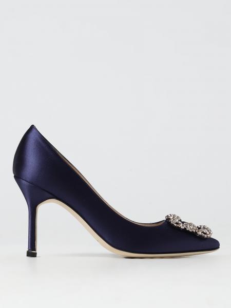 Manolo Blahnik shoes: Manolo Blahnik Hangisi pumps in satin