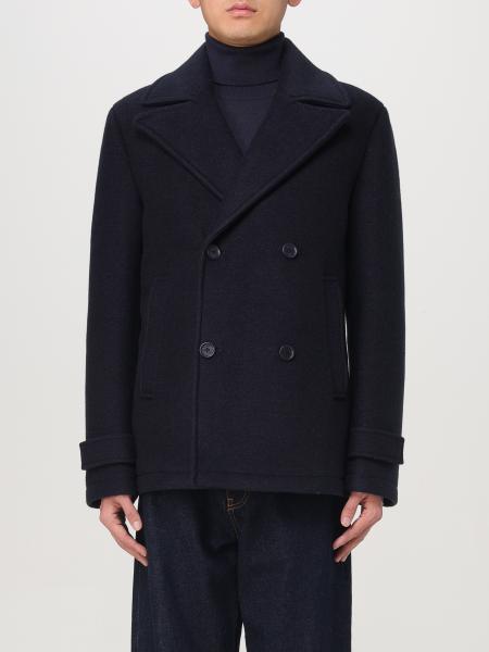 Coat man Manuel Ritz