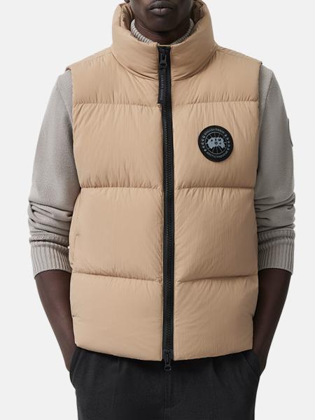 Blazer man Canada Goose