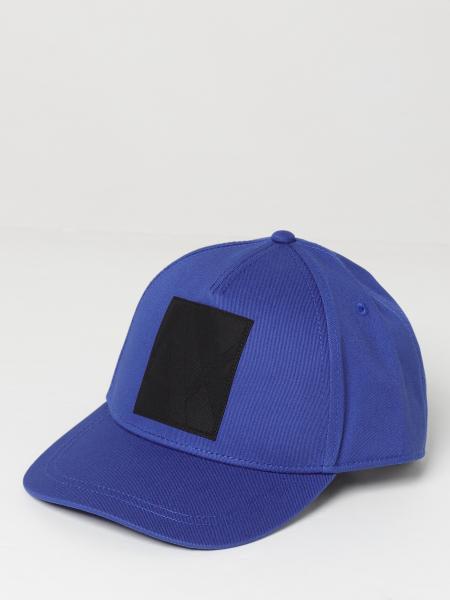 Hat man Armani Exchange