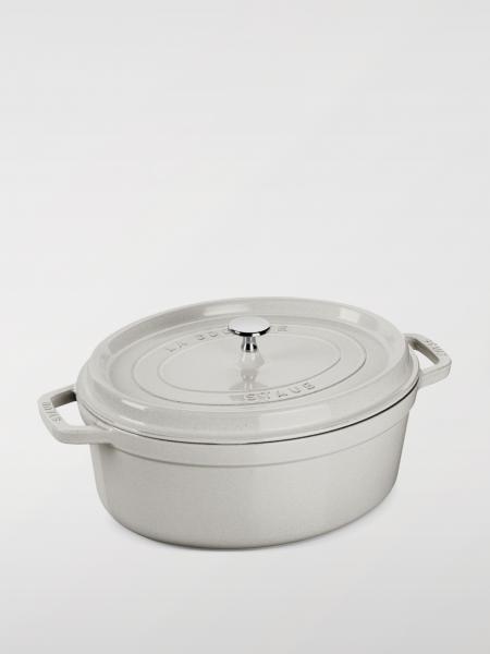 Staub 生活方式: Kitchen accessories lifestyle Staub