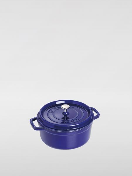 Kitchen accessories lifestyle Staub