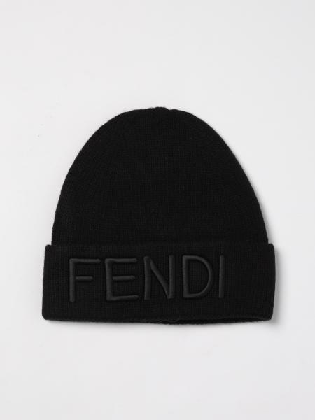 Cappello Fendi in lana con logo ricamato