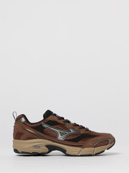 スニーカー メンズ Mizuno