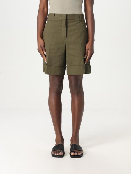 Short woman Jil Sander