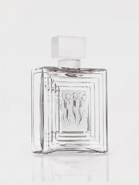 Dishware lifestyle Lalique