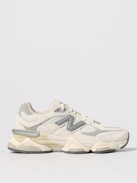 Sneakers U9060 New Balance in camoscio e mesh