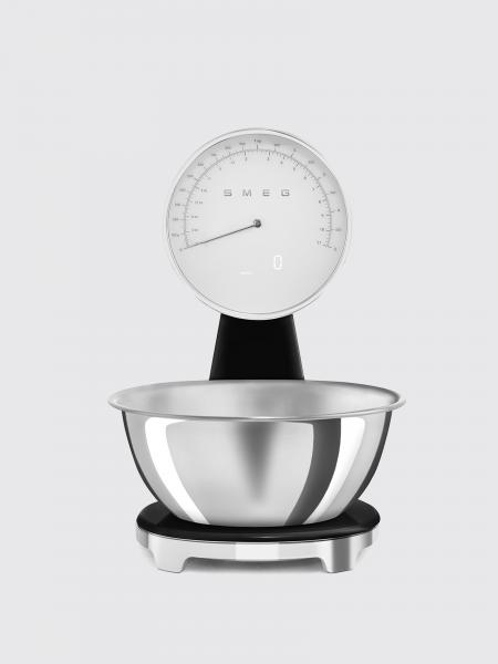 Kitchen accessories lifestyle Smeg