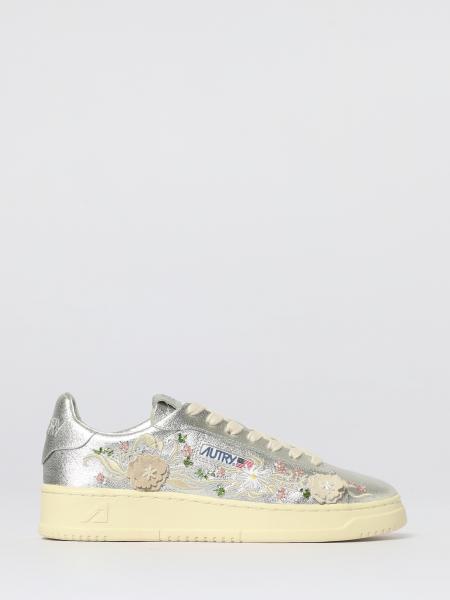 Sneakers Dallas Autry in camoscio con ricami floreali