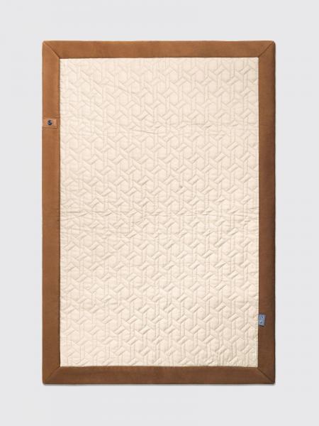 Pet accessories lifestyle Poltrona Frau