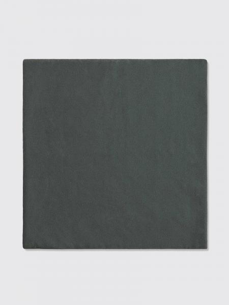 Pet accessories lifestyle Poltrona Frau