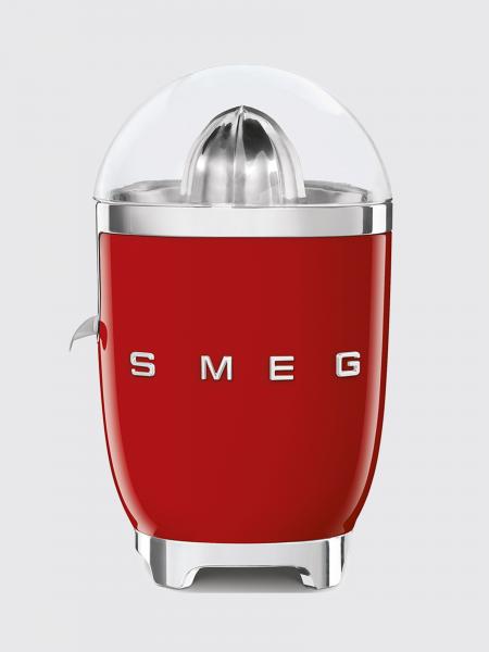 Kitchen accessories lifestyle Smeg