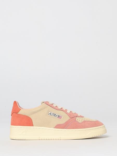 Autry Medalist Low Suede Sneakers