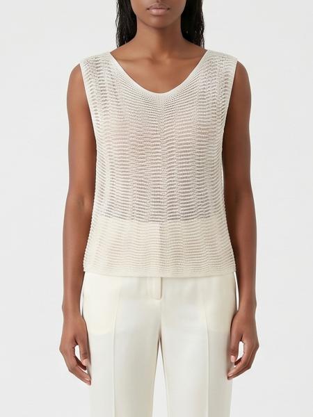 Top woman Giorgio Armani