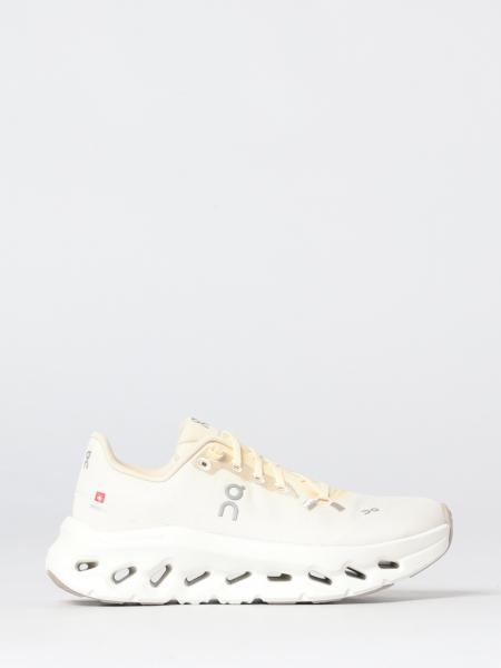 Sneakers woman On
