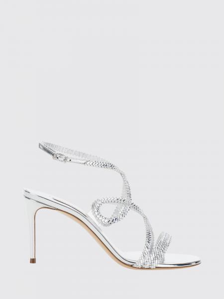 Casadei ジュリアジョセフィーヌラミネートパテントレザーストラップサンダル