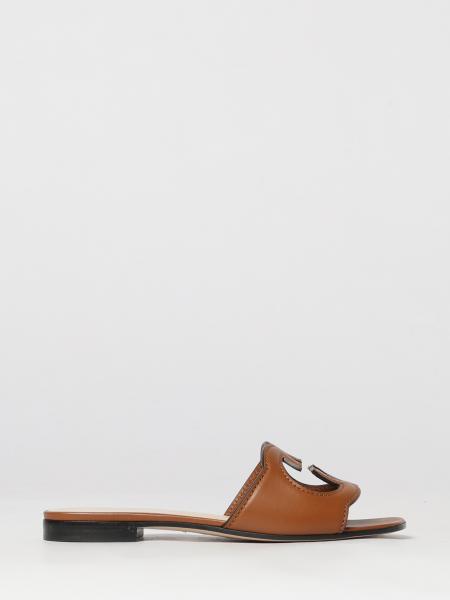 Mules Gucci in pelle liscia con monogramma GG e punta squadrata