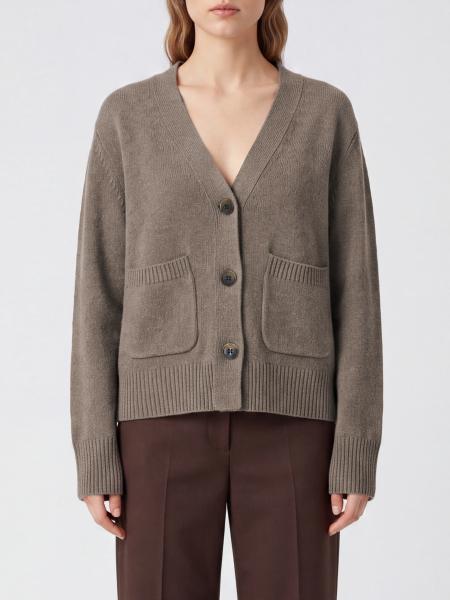 Sweater woman Lisa Yang