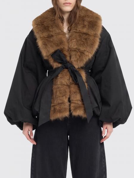 Fur coat woman Rotate