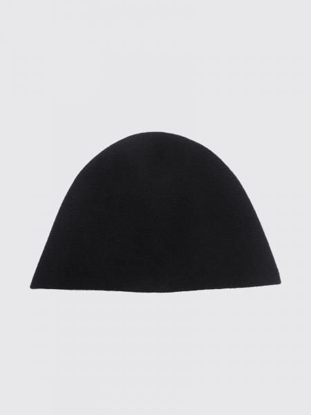 Hat woman Uma Wang