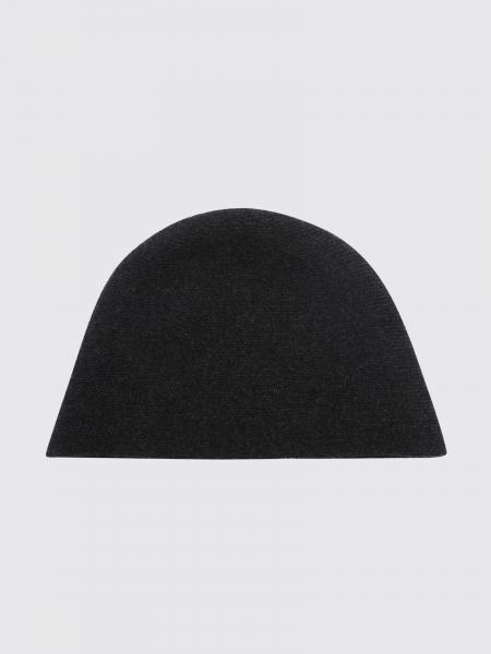 Hat woman Uma Wang