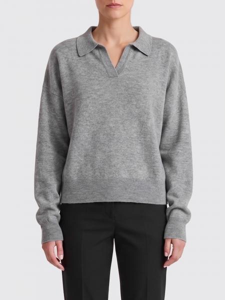 Sweater woman Lisa Yang