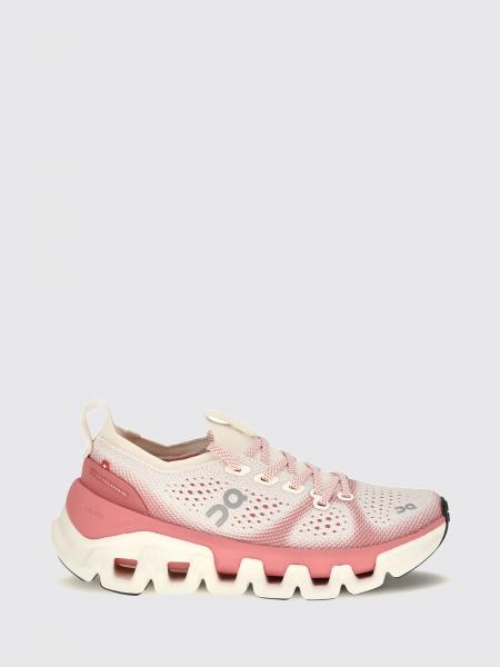 Sneakers woman On