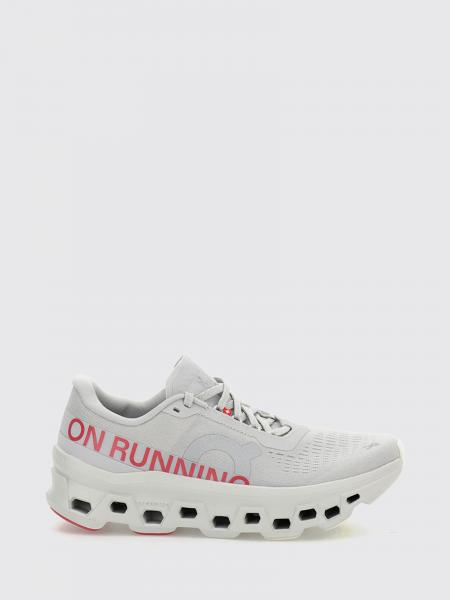 Sneakers woman On