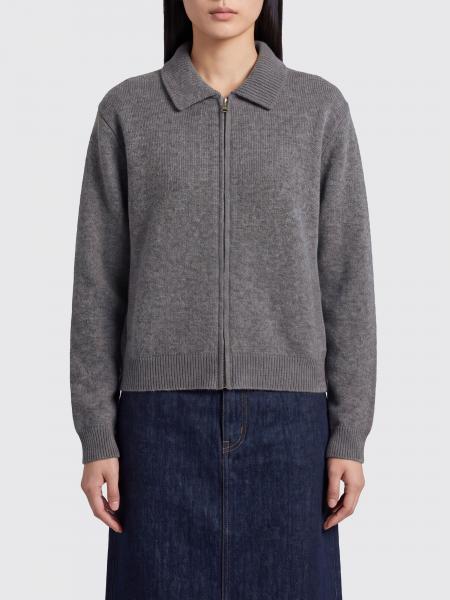 Sweater woman Lisa Yang