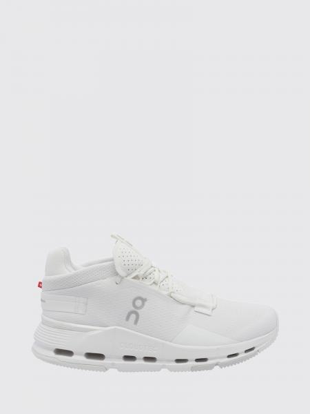 Sneakers woman On