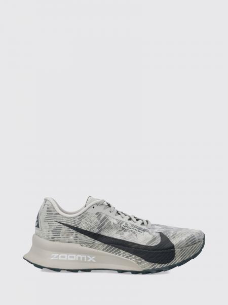 Sneakers men Nike