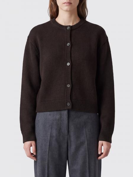 Sweater woman Lisa Yang