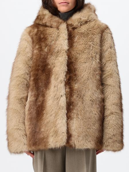 Fur coat woman Apparis