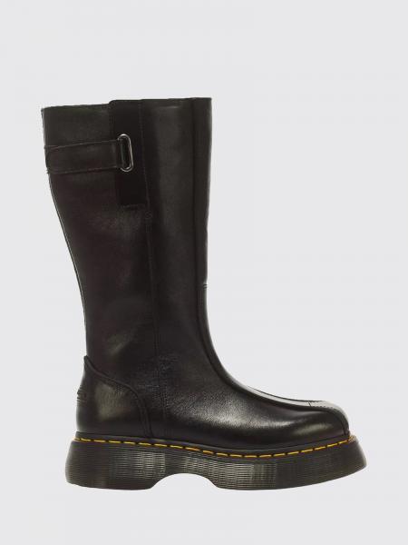 Boots woman Dr. Martens