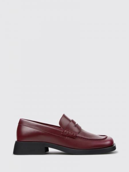 Loafer woman Camper