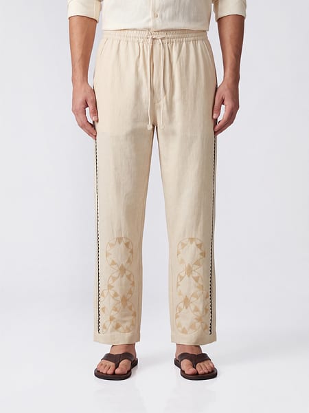 Sferic Straight-Leg Baumwollhose von Baziszt mit Stickerei und Kordelzugbund