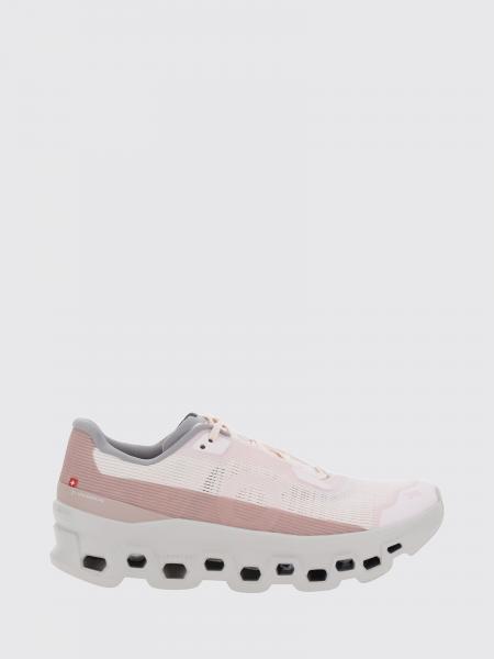 Trainers woman On
