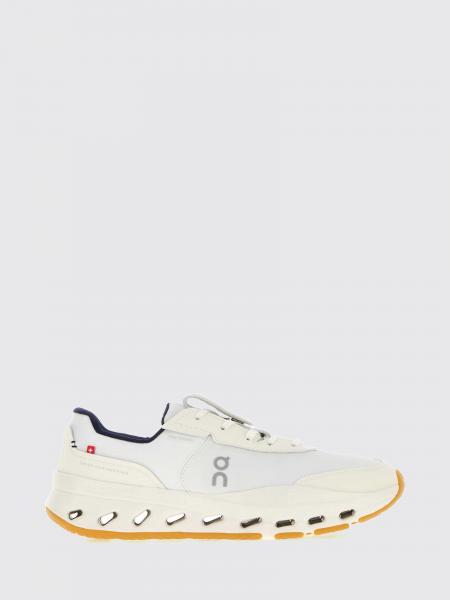 Sneakers woman On