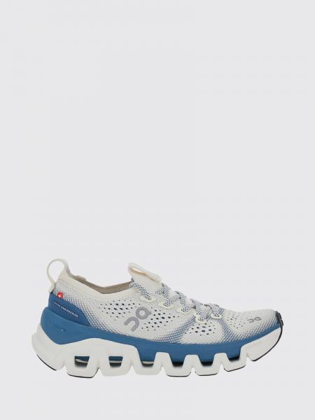 Sneakers woman On