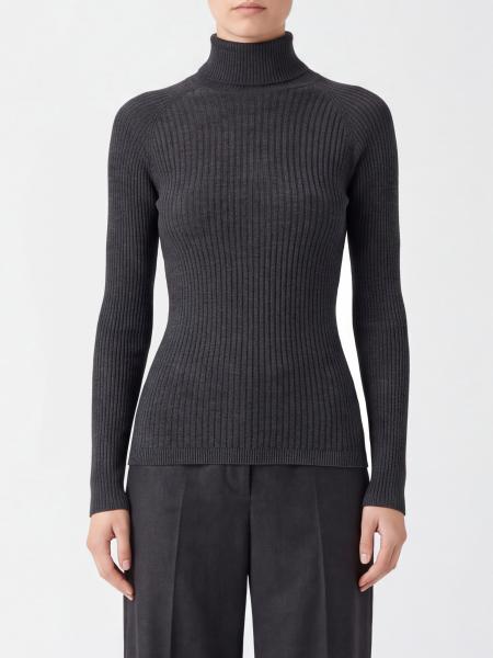 Sweater woman Sa Su Phi