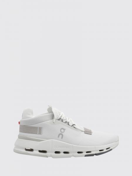 Sneakers woman On