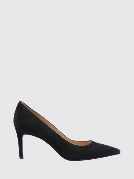 Pump woman Stuart Weitzman