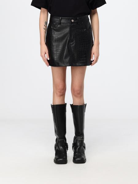 Skirt woman Disclaimer