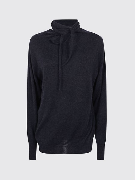 Top woman Issey Miyake
