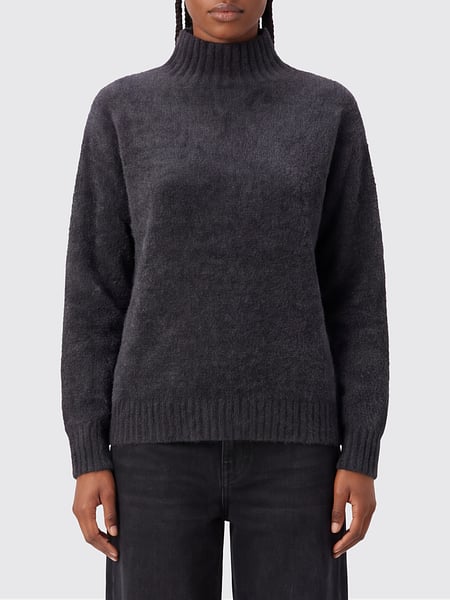 Sweater woman Houdini