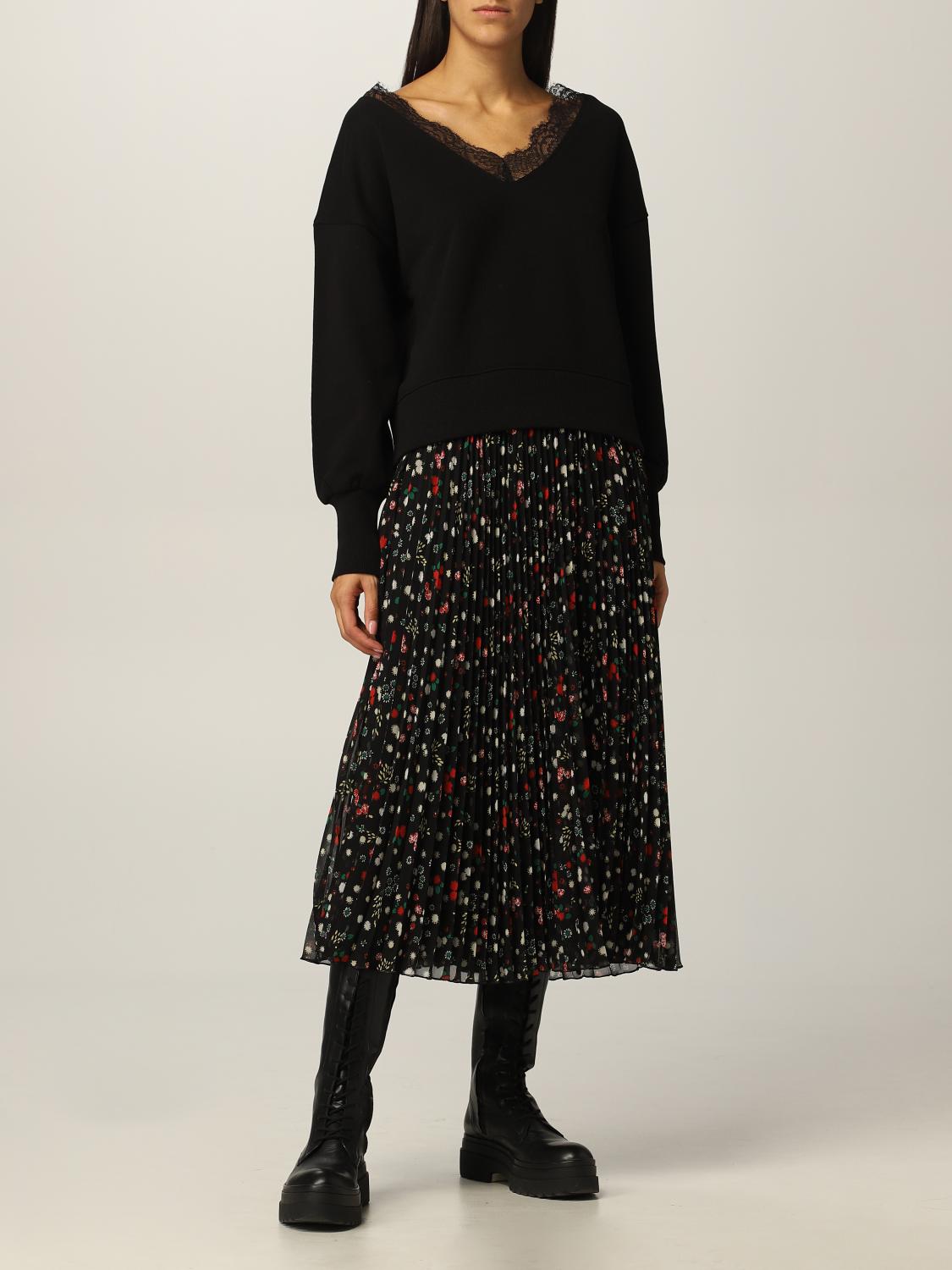 RED VALENTINO　美レース&amp;リボンニット　黒　Ｓ～М BNWT Red VALENTINO Black Lace Tulle Fit & Flare Ruffles Dress 46