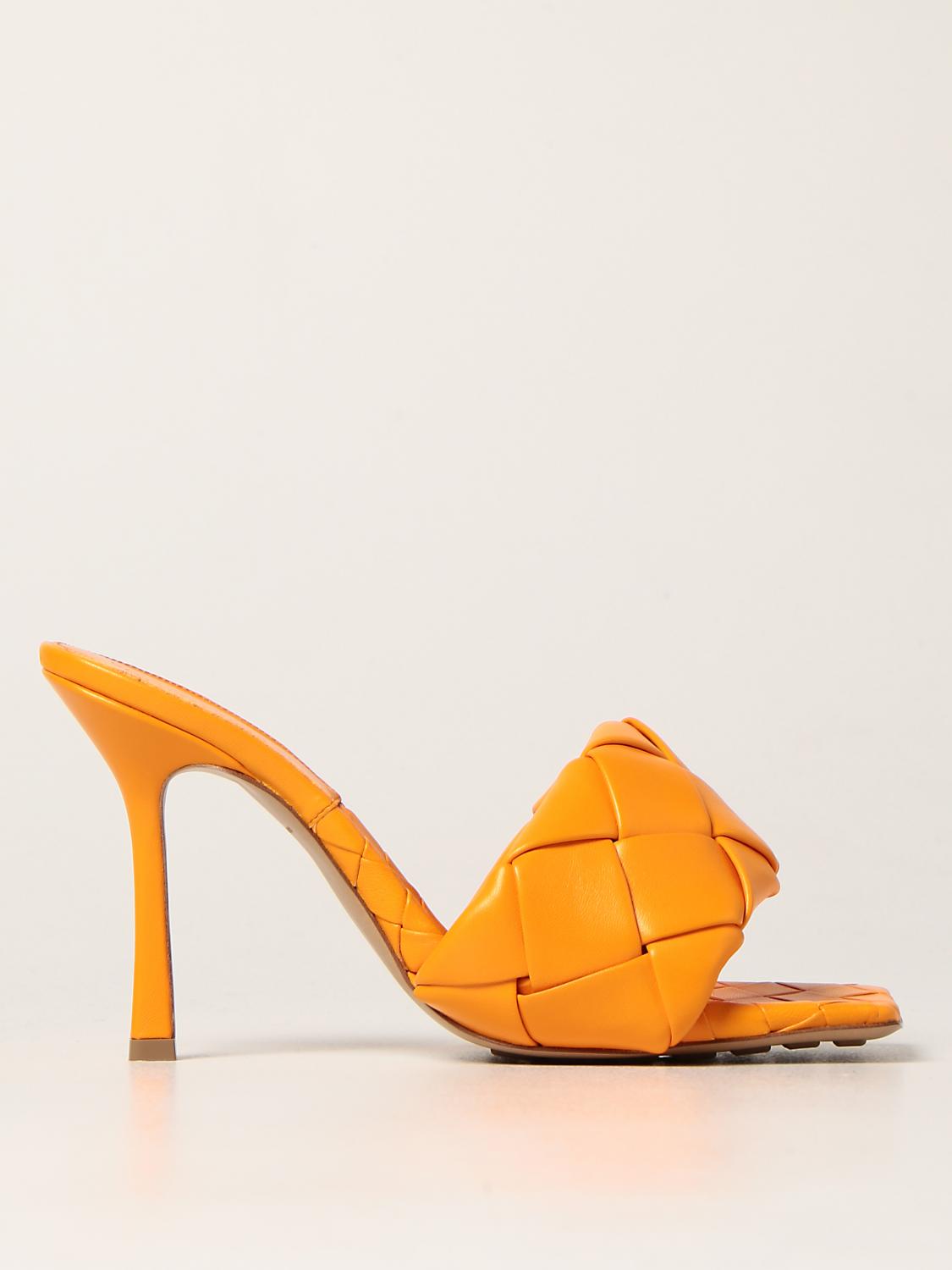Bottega Veneta Lido Salon 03 intreccio leather mules - Tangerine